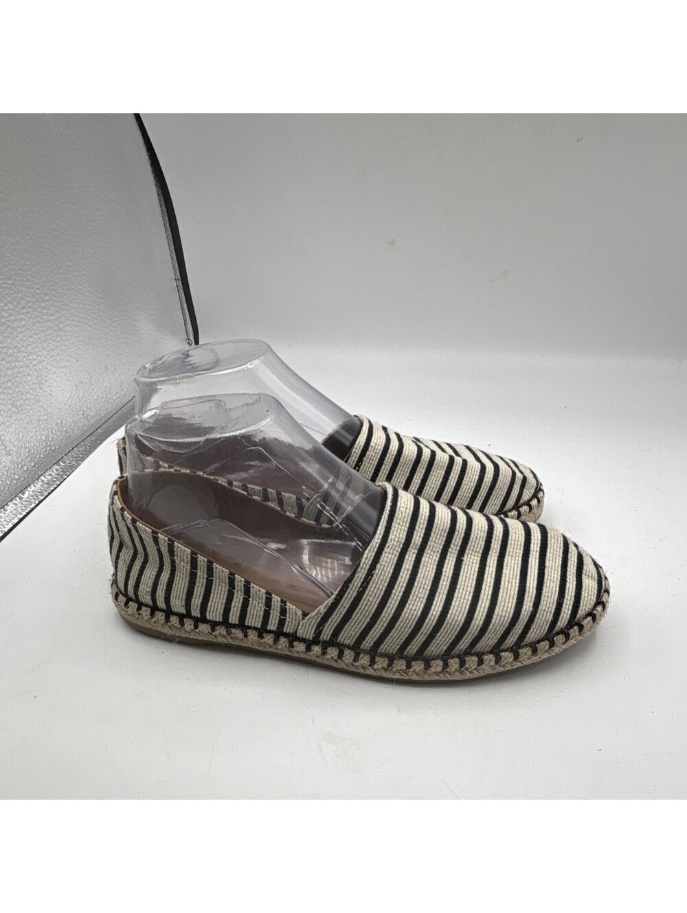 A New Day Women's Striped Slip-On Espadrille Flats Closed Toe US Size 7